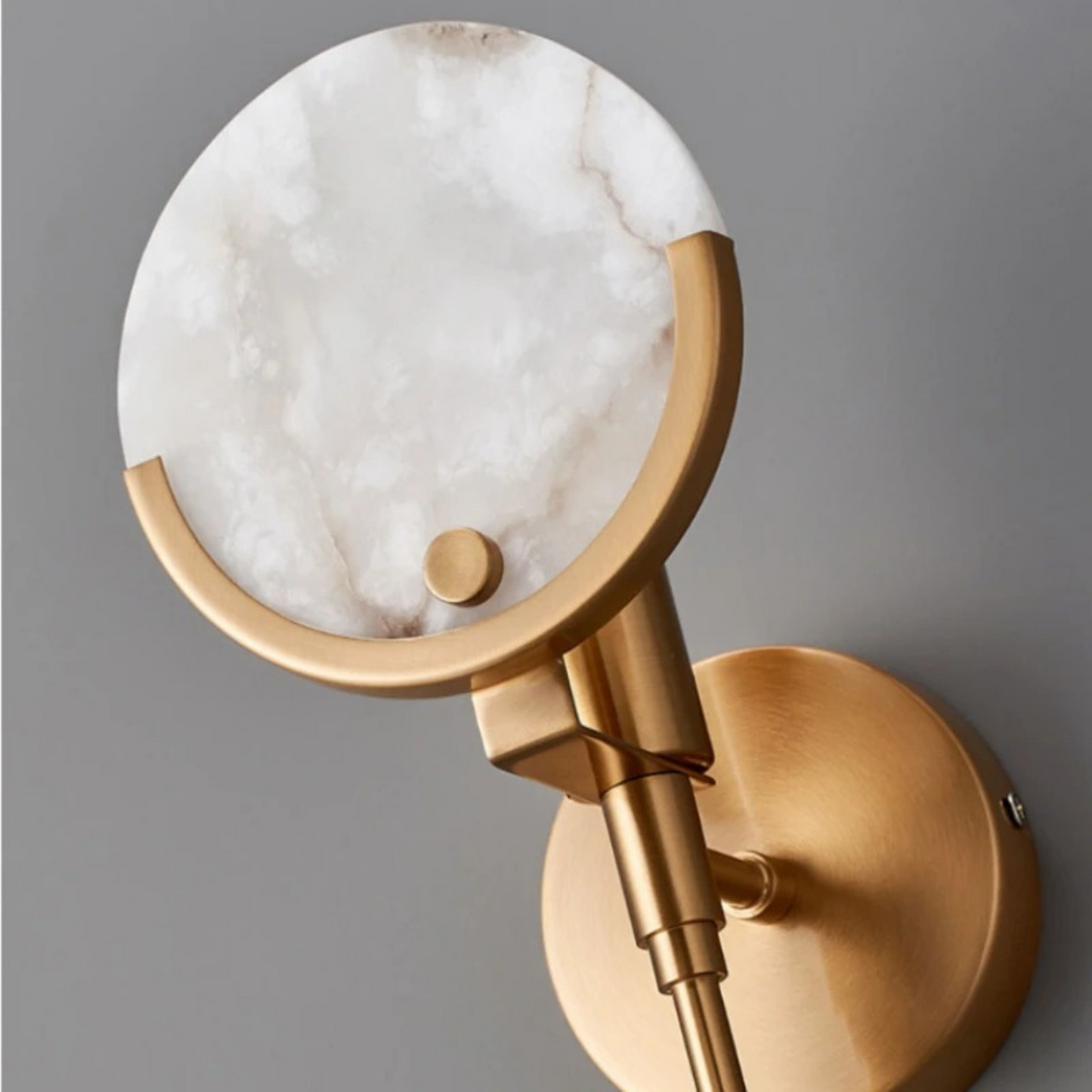 Iska Wall Sconce